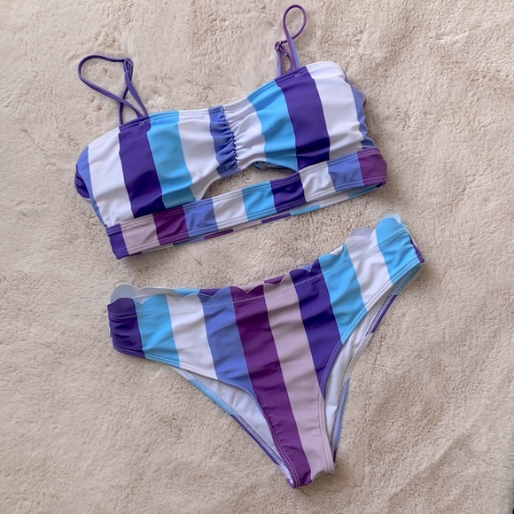 Other - Free w/ Bundle Ruffle Midrise Bikini L